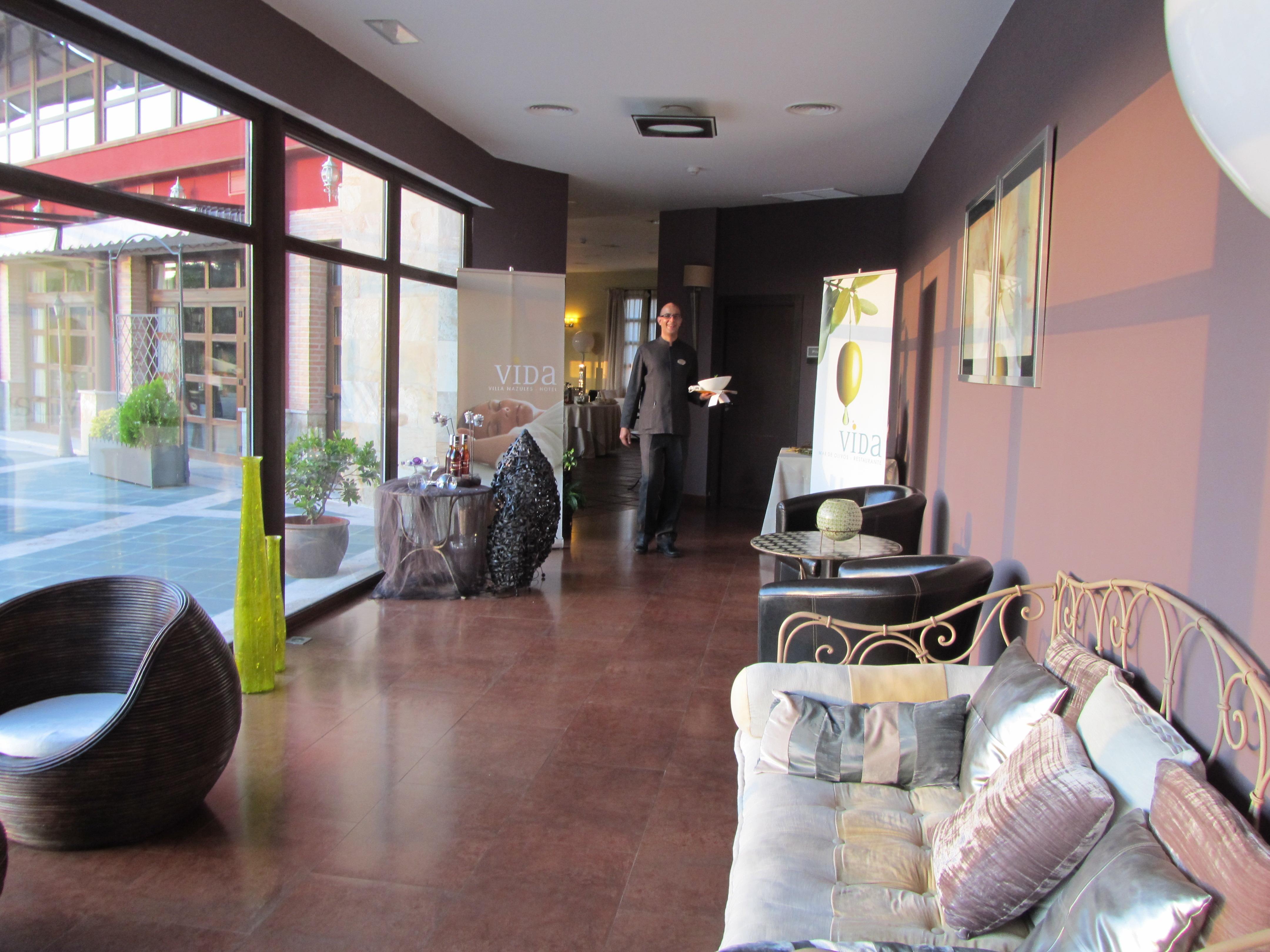 Hotel Spa Villa Nazules Chueca ภายนอก รูปภาพ