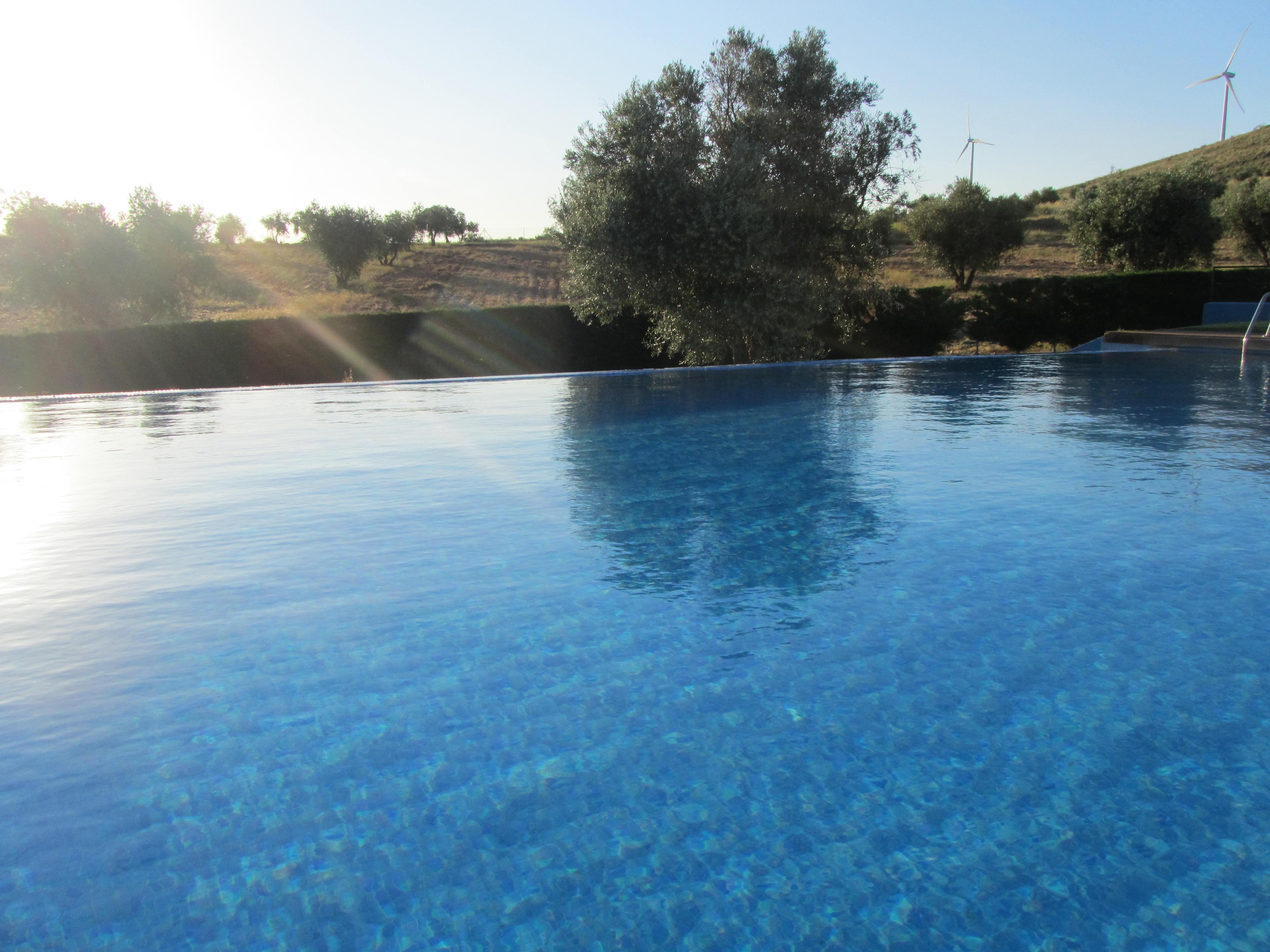 Hotel Spa Villa Nazules Chueca ภายนอก รูปภาพ