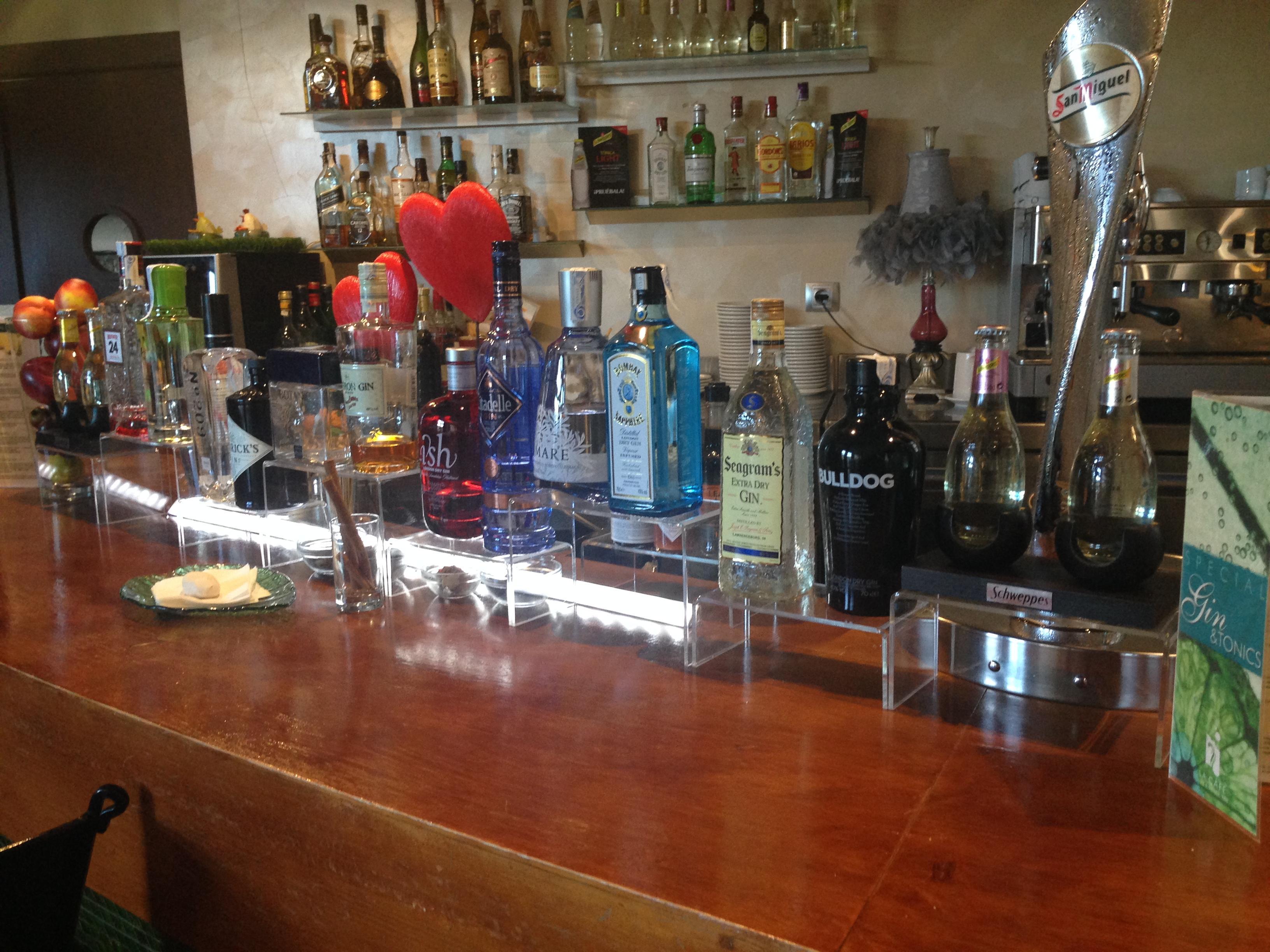 Hotel Spa Villa Nazules Chueca ภายนอก รูปภาพ