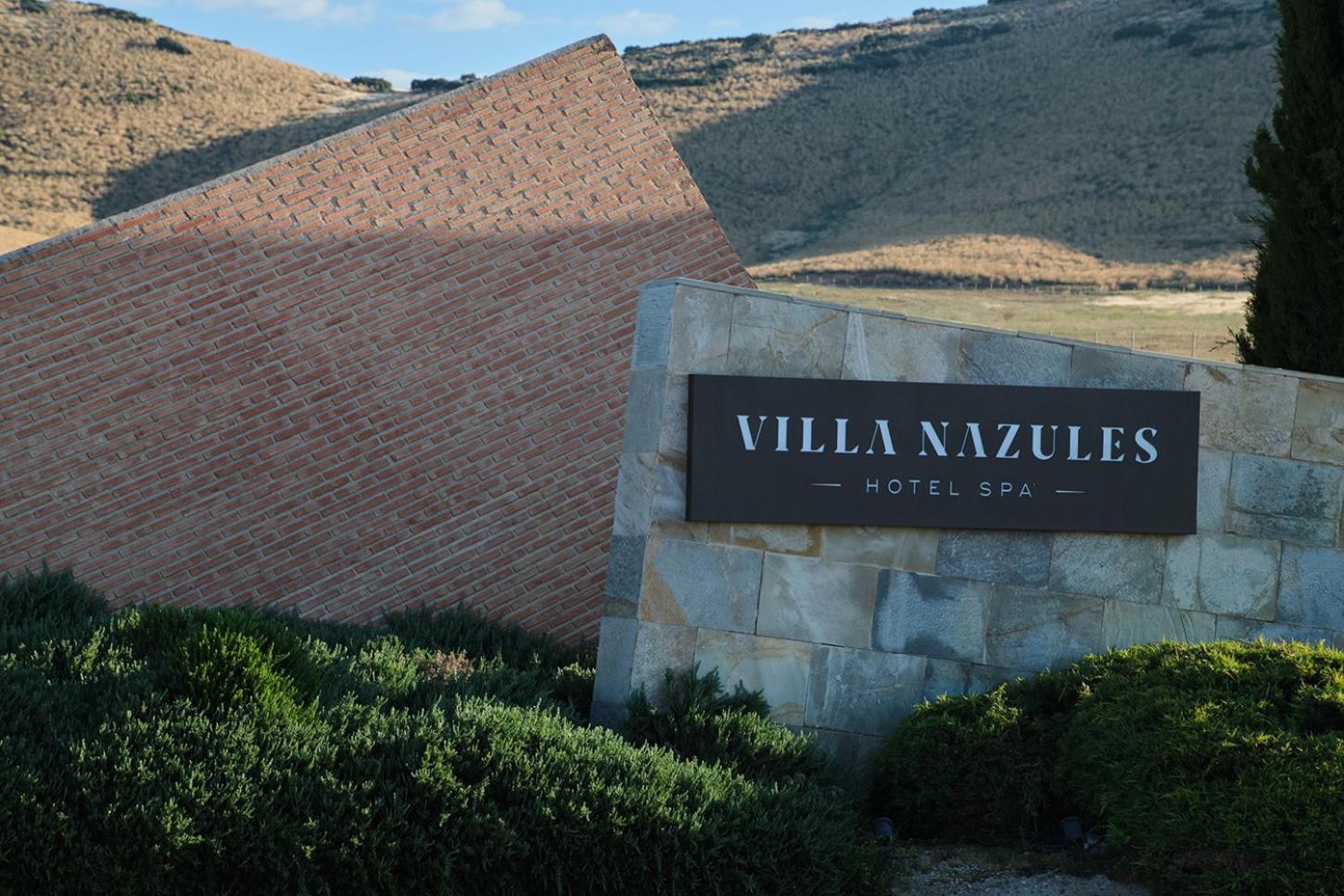 Hotel Spa Villa Nazules Chueca ภายนอก รูปภาพ
